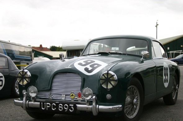 aston-dbr2-4 aston-dbr2-4
