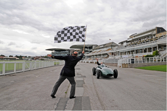 vanwall-finish-2010 vanwall-finish-2010